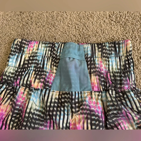 NWT Free People Movement The Way Home Printed Shorts in Euphoria size Xs - Picture 10 of 10